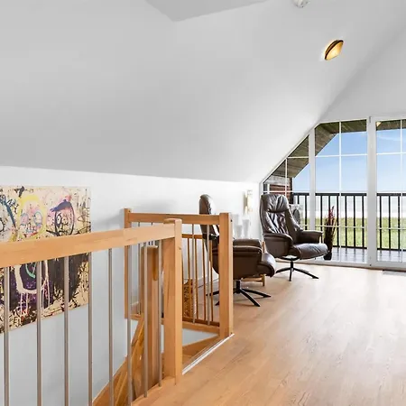 Auwe - 3-5km From The Sea By Interhome